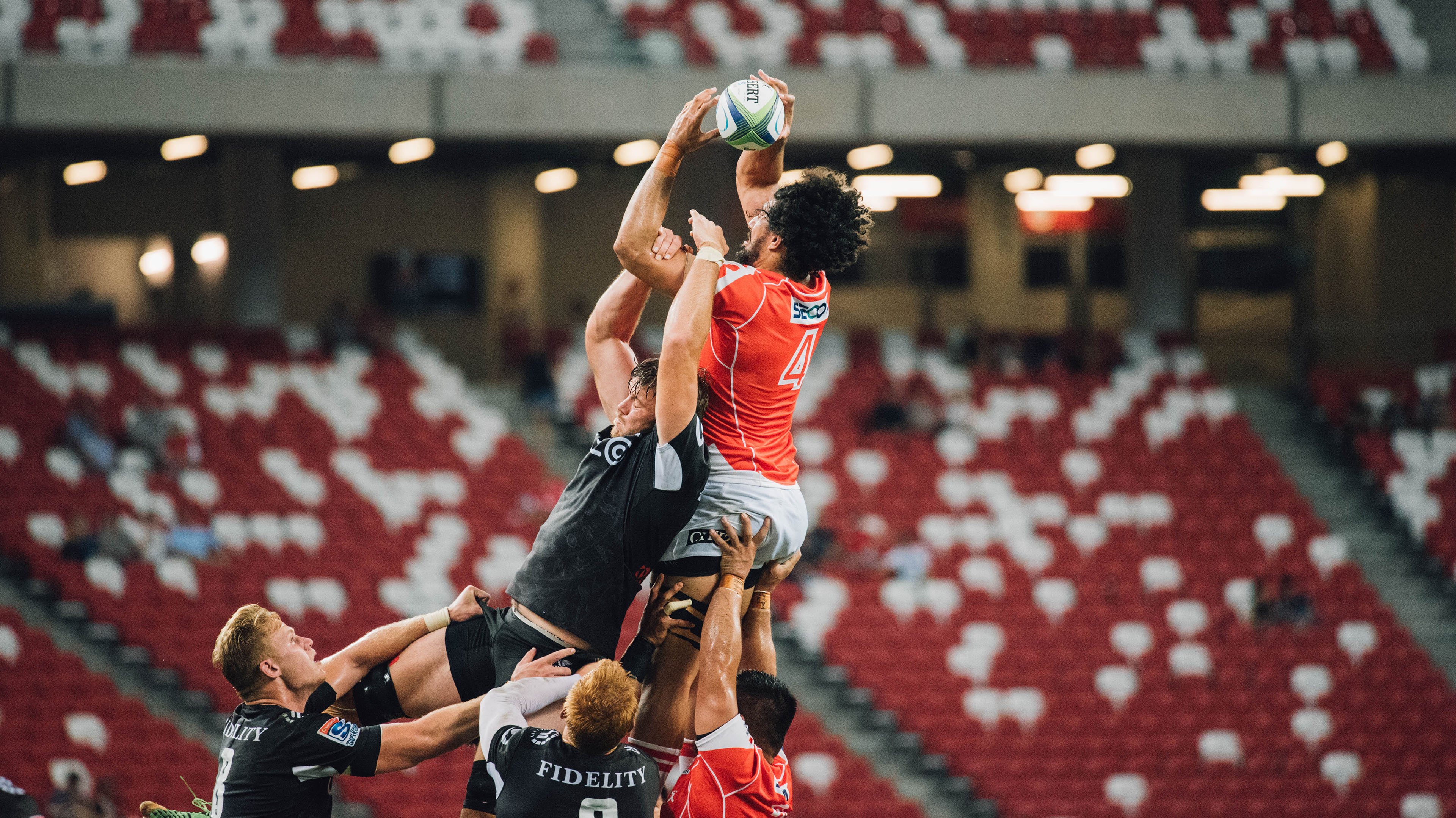 “费尔南多·比亚尔巴：阿根廷美洲狮队的精准指挥官”